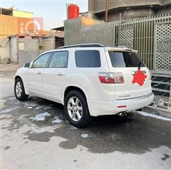 GMC Acadia